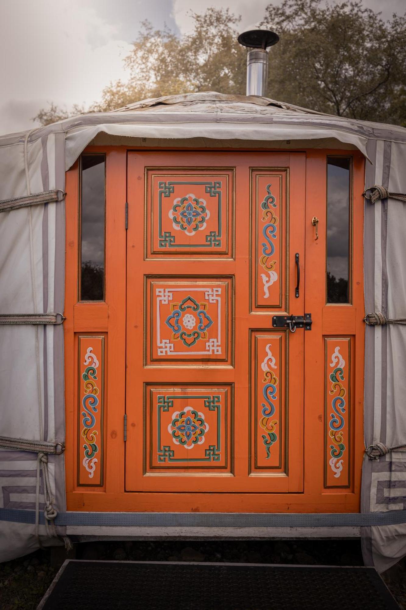 Gilfach Gower Farm Luxury Yurt With Hot Tub Hotel Ammanford Exterior photo